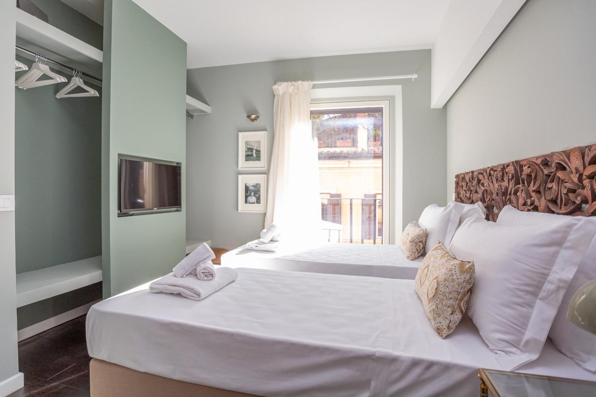 Chic Spanish Steps Retreat * Roma