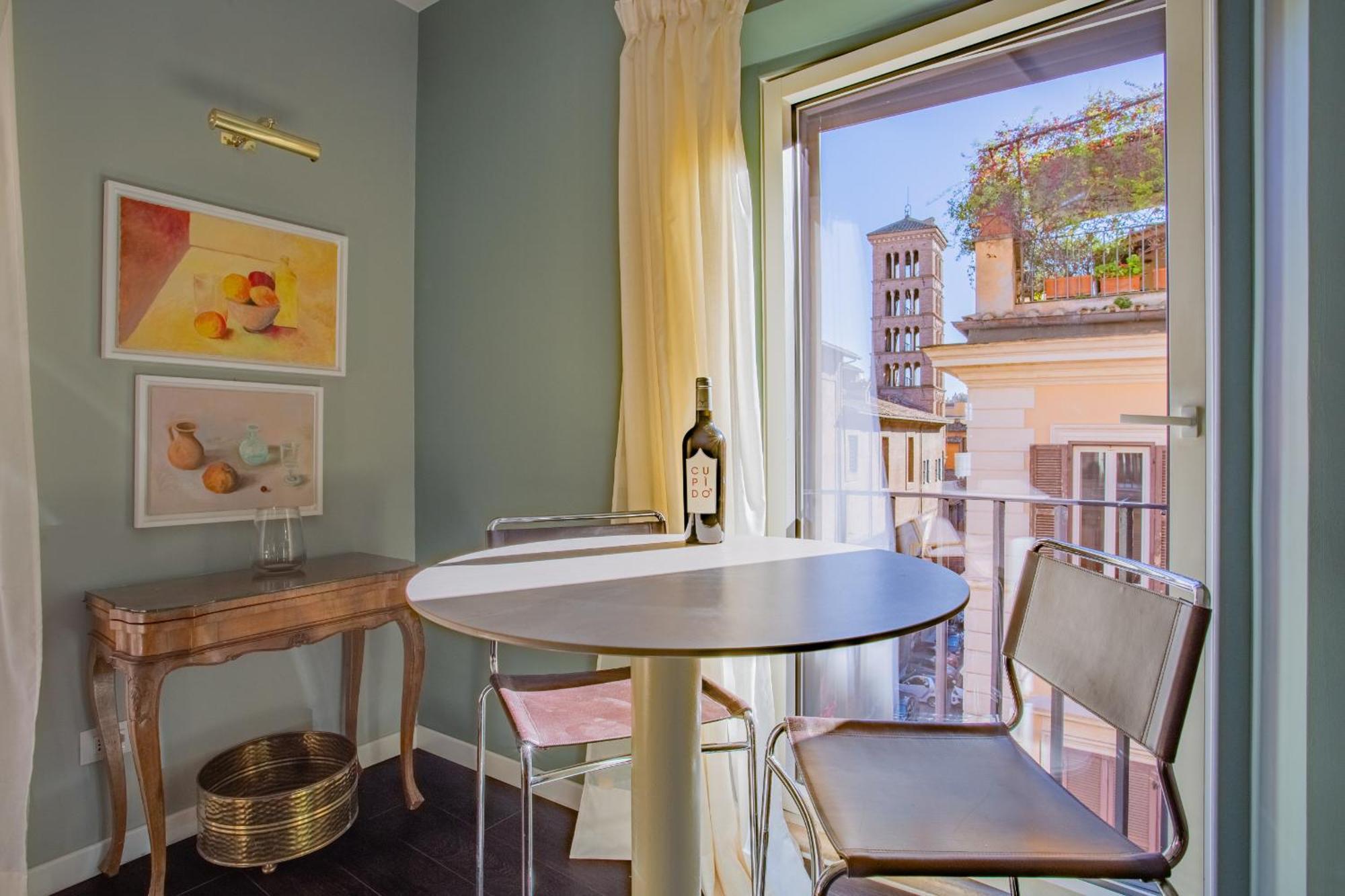 Chic Spanish Steps Retreat Appartamento Roma